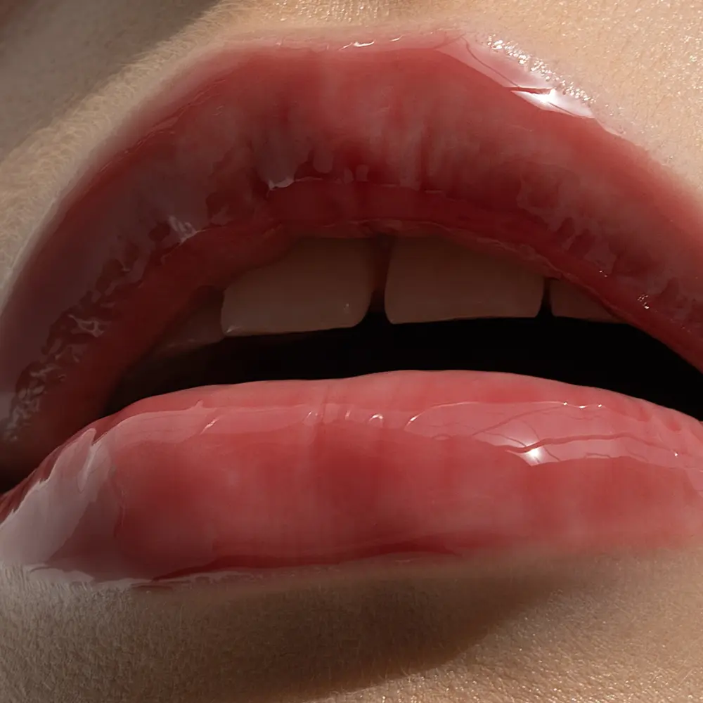 Hydrating Lip01.webp